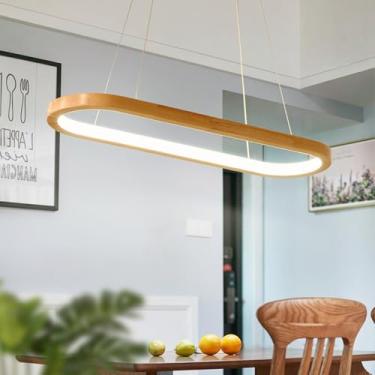 Imagem de Luminária pendente moderna de madeira com LED dimerizável e controle remoto, formato oval, 70 cm, ideal para mesa de jantar, sala de estar e ilha de cozinha.