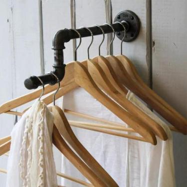 Imagem de Kit 3 Unidades Cabides De Madeira com Verniz - CLEAN TECH