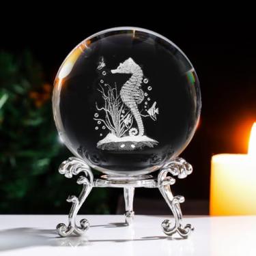 Imagem de Decoração de bola de cristal 3D, equipada com uma decoração vertical de mesa de cristal de vidro 3D, com vários padrões gravados a laser, adequada para casas, escritórios e quartos.