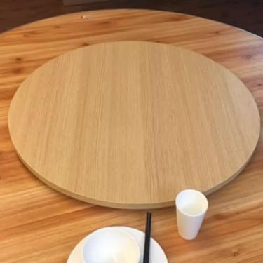 Imagem de Mesa giratória de madeira rústica 61 cm 71 cm 76 cm 91 cm - Bandeja rotativa de textura de mármore para mesa de jantar de cozinha - Bancada protetora - Prato de servir rotativo