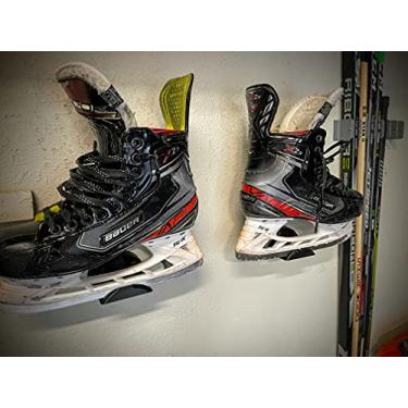 Imagem de SuperheroDIY Suporte de parede Duck Ice Skate | Solução de armazenamento de equipamentos de hóquei na garagem