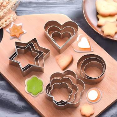 Imagem de Mini cortadores de biscoito para crianças, 12 peças, cortador de massa de aço inoxidável com coração, flor, redondo, formas de estrela, moldes de biscoito para assar, moldes de biscoito de metal para