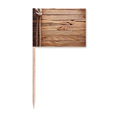 Imagem de Listras de corda irregulares de madeira padrão palito bandeiras marcadoras decoração de festa