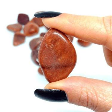 Imagem de Pedra Quartzo Vermelho Rolado 2 a 3cm - Proteção Segurança e Confiança