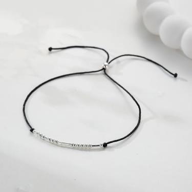 Imagem de 2 pares de pulseiras trançadas para mulheres e homens - pulseiras hipoalergênicas com código morse delicado de corda preta, pingente ajustável, não mancha, presentes de aniversário personalizados