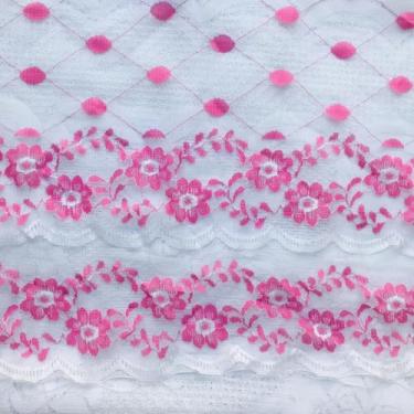 Imagem de Mosquiteiro Teto Casal Gigante Indiano – Proteção Contra Mosquitos, Universal para Cama Casal e Solteiro, Elegante e Colorido(BRANCO COM ROSA)