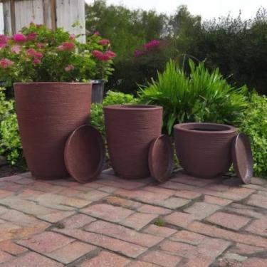 Imagem de Kit 3 Vasos em Polietileno Escovado - Vasos Decorativos para Plantas com 3 Tamanhos e Pratos(Marrom)