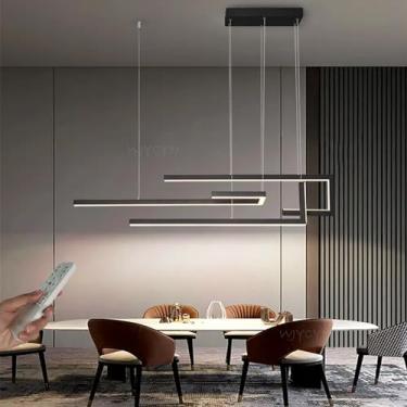 Imagem de Luminária pendente moderna e irregular para sala de jantar, com controle remoto e altura ajustável, ideal para escritório, casa de campo, quarto e sala de estar (preta, 150 cm de comprimento
