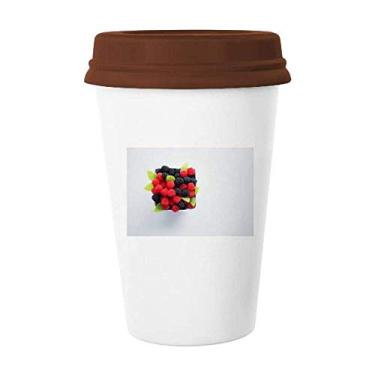 Imagem de Caneca de foto de frutas vermelhas temperadas Caneca de café Copo de cerâmica Copo de cerâmica