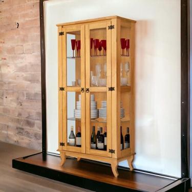 Imagem de Cristaleira Bella Luna Imbuia Atraente