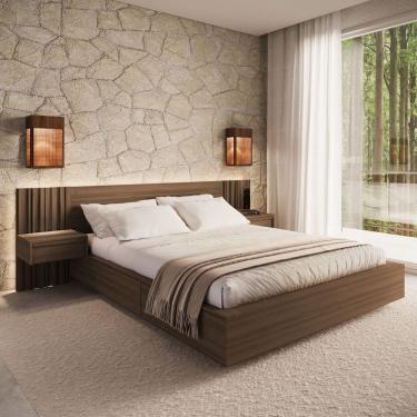 Imagem de Cama Queen/casal com Cabeceira Ripada e Mesas de Cabeceira Seringal Cabecasa Madeiraori...