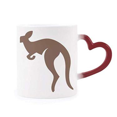 Imagem de Caneca de grés com contorno marrom canguru sabor australiano, cor vermelha, muda de cor