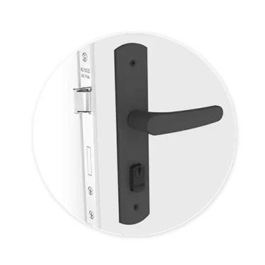 Imagem de Fechadura Ipanema Reta Externa Preta Soprano