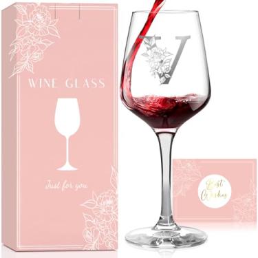 Imagem de Presentes de taça de vinho personalizados para mulheres, taça de vinho A-Z com monograma, presentes personalizados para mulheres, aniversário, dia das mães, presente de Natal para mãe, esposa, amigos