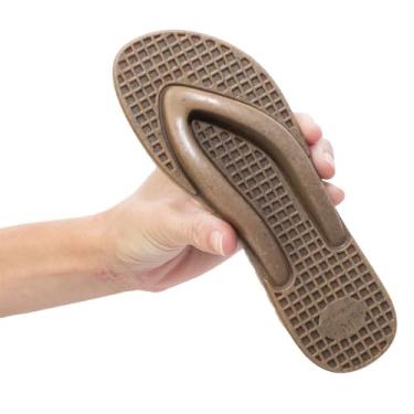 Imagem de Mordedor Chinelo Hauvaianas Bacon Germanhart – Texturizado, Seguro e Super Interativo para Bebês