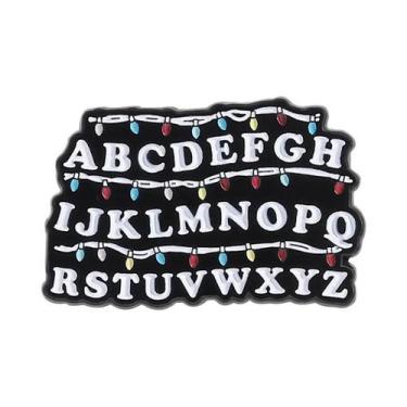 Imagem de Broches De Filmes De Terror De Ficção Científica Com Esmalte Vermelho,