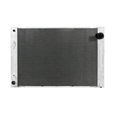 Imagem de RAYTEN Conjunto de radiador de arrefecimento do motor com radiador de óleo de transmissão compatível com Infiniti Q60 2014-2015, G37 2008-2013, Q40 2015, G25 2011-2012, G35 2007-2008 e 370Z, 2.5L 3.5L