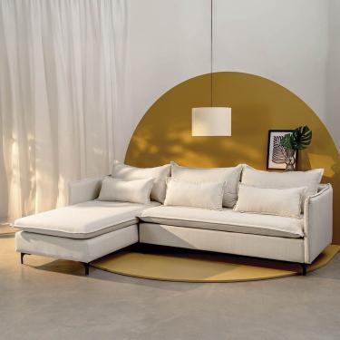 Imagem de Sofá Modular 3 Lugares com Chaise e Pé Metal Sôma Cabecasa Madeiramadeira Linho Natural