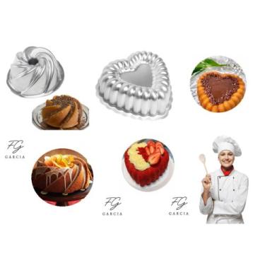 Imagem de Kit De 1 Forma Vulcão Com Furo Para Bolo Bundt  + 1 Forma Coração Goma