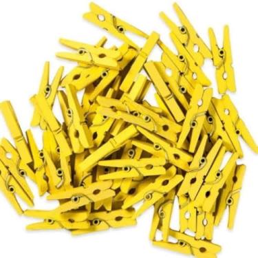 Imagem de Mini Prendedor Pregador Colorido Kit com 50 peças 2,5cm Fotos Mural de fotos Decoração festas drinks chá de bebê scrapbook (Amarelo)