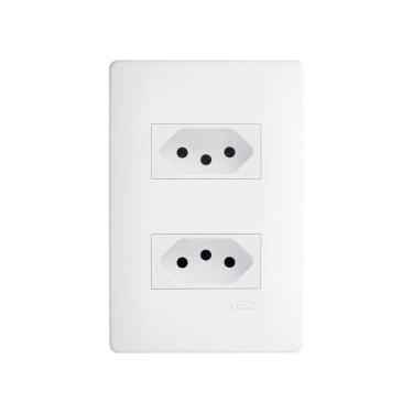 Imagem de Tomada Dupla Fame Habitat 2p+t 10a Com Placa 4x2 Branca