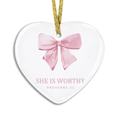 Imagem de FLVGE Ornamento cristão de laço rosa Coquette, presentes cristãos para mulheres, ela é digna de versículo da Bíblia ornamento de coração, sinal de lembrança, ornamentos religiosos para pendurar nas