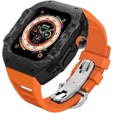 Imagem de Capa luxuosa de fibra de carbono com pulseira de fluoroelastômero compatível com Apple Watch Ultra 49 mm de titânio, capa protetora militar resistente, proteção tática para homens iWatch de 44 mm e 45