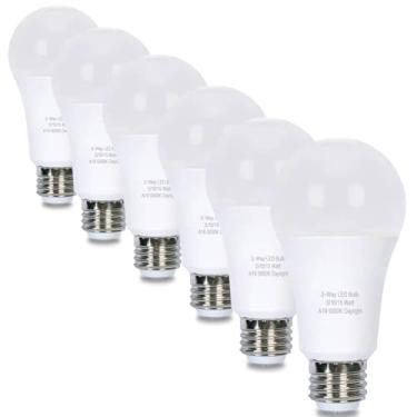 Imagem de GODUORA Pacote Com 6 Lâmpadas Led De 3 Vias, Equivalente A 50 W-100 W-150 W, Brilho 700 Lm-1400 Lm-2100 Lm (Baixo/Médio/Alto), Luz Do Dia 5000 K, Base A19 E26 Três Vias Para Luminárias Mesa E Piso