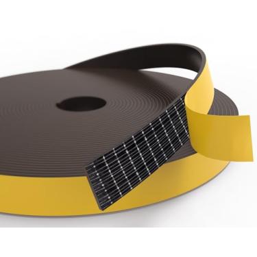 Imagem de Excluidor de rascunho para janelas de portas, fita de espuma autoadesiva, tira de vedação de rascunho para vedação de lacuna, 1,27 cm x 1/40.6 cm x 33 pés, preto