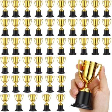 Imagem de Quelay 48 peças de mini troféus a granel 3,89 polegadas plástico ouro prêmio taças de troféu para esporte futebol futebol recompensas prêmio vencedor festa
