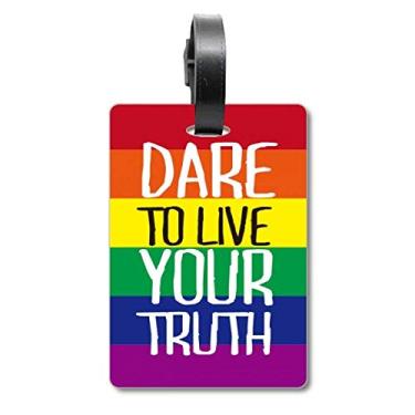 Imagem de Live Your Truth LGBT Bolsa de viagem com bandeira de arco-íris Etiqueta para cartão de bagagem