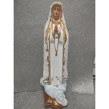 Imagem de Imagem Nossa Senhora de Fátima 40cm Religiosa em gesso, cor Branco e Dourado, Design Clássico, Acabamento Brilhante, com renda aplicada no manto.