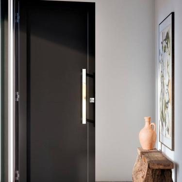 Imagem de Porta de Alumínio de Giro Lambri 215x95 Lucasa Eccellente Preto