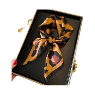 Imagem de Cachecol Feminino De Cetim Estampado Floral Com Poás De 70cm, Quente E