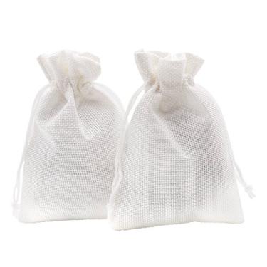 Imagem de Sacos de presente de linho SumDirect para lembrancinhas, sacos de joias de casamento, sacos de estopa branca com cordão de nylon, 9,5 x 14 cm, pacote com 20, Branco