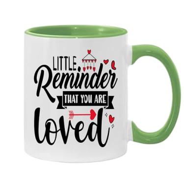 Imagem de SpreadPassion Pequeno lembrete de que você é amado caneca de café, presente para namorado e namorada, ideia de presente de dia dos namorados, presente para marido e esposa, ideia de presente de