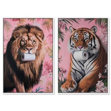 Imagem de Conjunto de animais de papel higiênico tropical impressão de arte maximalista por Art Remedy, moldura branca, 40 x 61 cm