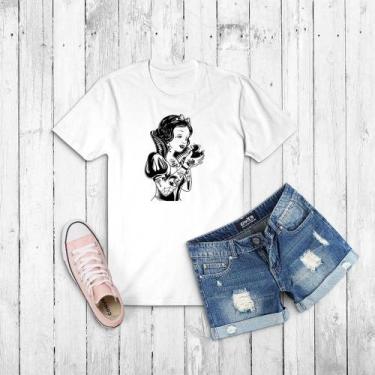 Imagem de Camiseta Tshirt Branca de Neve P&B - KOUPES, GG