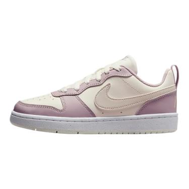 Imagem de Nike Court Borough Low Recraft para meninos (criança grande), Vela/Madeira de Orewood Claro/Partícula Rosa/Branco, 19