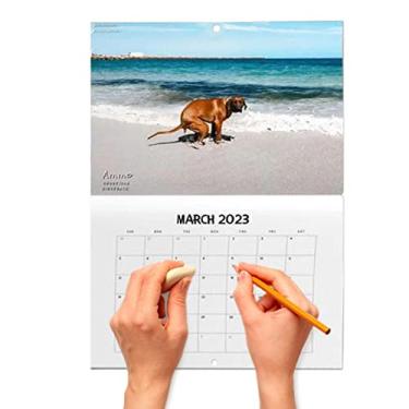 Imagem de parecom cocô cachorro - Cachorros engraçados com belos lugares Calendário para 2023 - paresuave para mulheres, homens, adolescentes, amigos, família