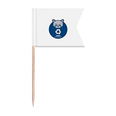 Imagem de Bandeiras recicláveis de classificação de resíduos de guaxinim para placa de queijo para bolo de festa