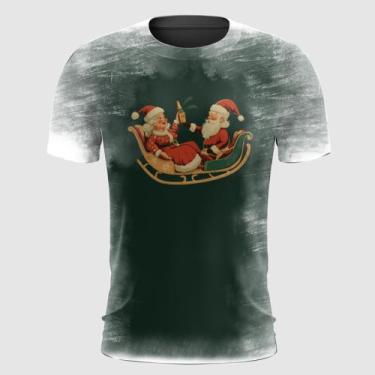 Imagem de Camiseta Papai e Mamãe Noel Bebendo no Trenó - FABRIQUETA, P