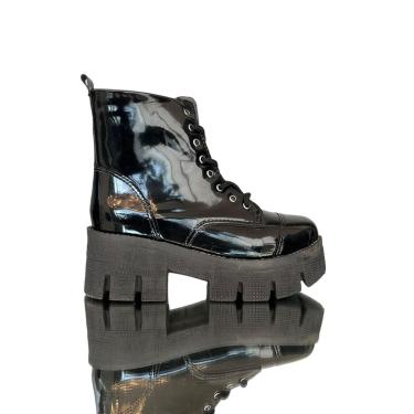 Imagem de Bota Tratorada Preta Verniz-Feminino