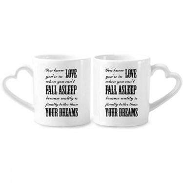 Imagem de Dream Reality Conjunto de canecas de porcelana para casal inglês com citação de amor e coração