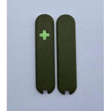 Imagem de Capas de substituição para balanças Victorinox alças de plástico de 58 mm com pinças, compartimentos para palitos e cruz brilhante (verde militar)