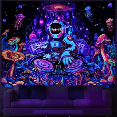 Imagem de Tapeçaria Amhokhui Blacklight Astronaut UV Reactive 150x130cm