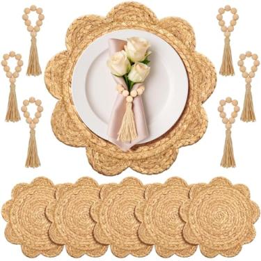 Imagem de Gandeer Conjunto de 6 jogos americanos redondos de vime de 35 cm, carregadores de pratos com contas de madeira, anéis de guardanapo, tapetes de mesa de vime de borda recortada, tapetes de mesa de