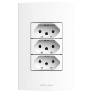 Imagem de Conjunto 1 Placa 4x2 com 3 Tomadas 2P+T 10A Inova Pro Alumbra