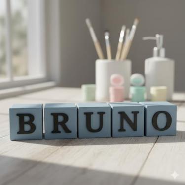 Imagem de Letras Decorativas para Parede, Blocos de Nome Personalizados em Madeira, Estilo Vintage para Quarto de Bebê e Decoração Infantil, Branco e Rosa com Flor (Escolher, 5 cubos)