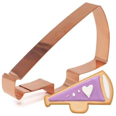 Imagem de Cortador de biscoito de cobre Megafone Cheerleader
